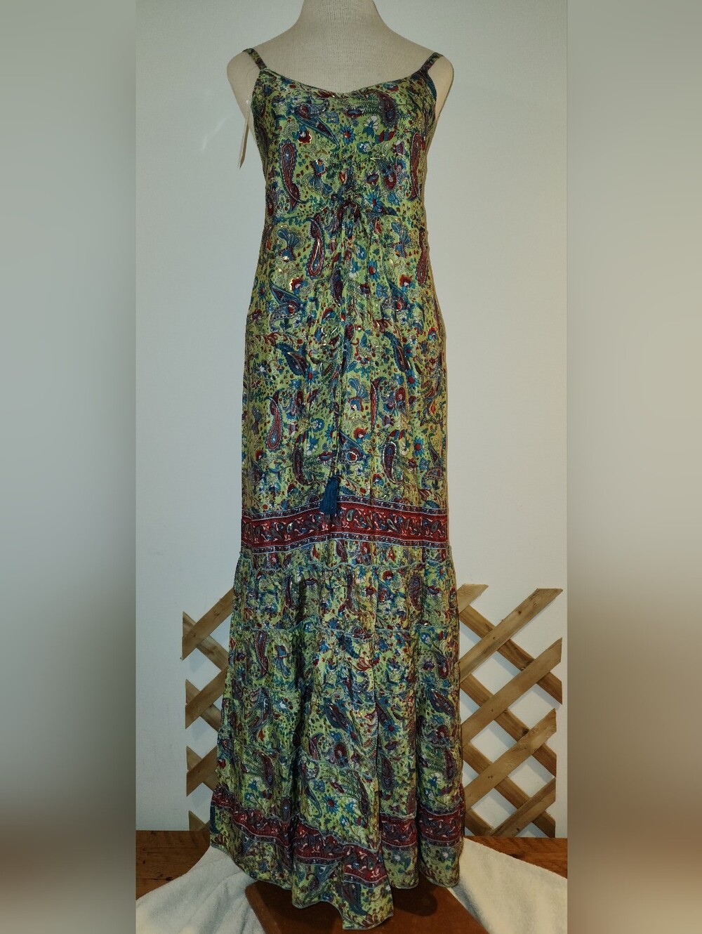White Waves Green Paisley Tiered Boho Maxi Dress with Red & Blue Accents - Picture 5 of 11